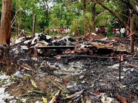 পিংলার বিস্ফোরণের দায় বোমার নয় বাজির, দাবি সিআইডির, তদন্তে ক্ষোভ বিরোধীদের
