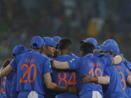 (ছবি) তৃতীয় একদিনের ম্যাচে বাংলাদেশকে হারিয়ে কোনওমতে হোয়াইটওয়াশ ঠেকাল ভারত