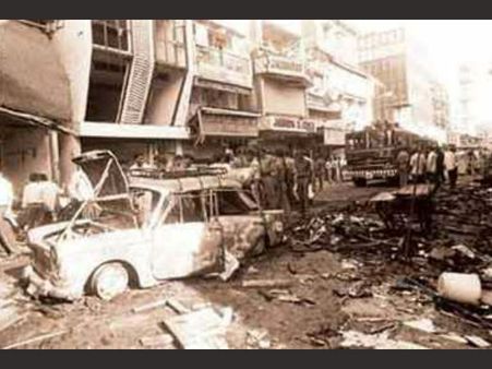 ১৯৯৩ থেকে ২০১৫ : মুম্বই ধারাবাহিক বিস্ফোরণের ঘটনাপঞ্জী