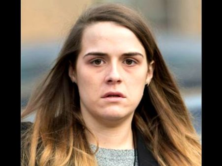 নকল যৌনাঙ্গ লাগিয়ে এক মহিলার সঙ্গে টানা দশবার সঙ্গম এক মহিলারই!