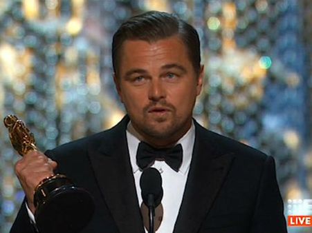 অবশেষে 'দ্য রেভেন্যান্ট' এর জন্য জীবনের প্রথম অস্কার জিতলেন লিওনার্দো ডিক্যাপ্রিও