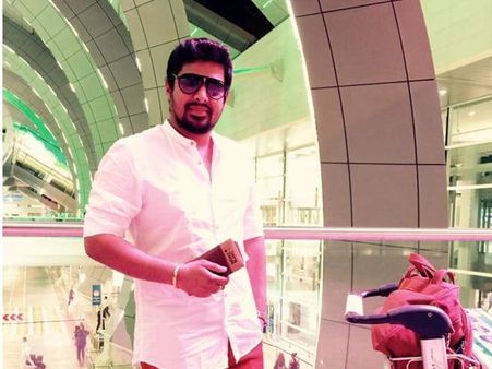 নিজের সিনেমার প্রিভিউ দেখে আত্মহত্যা কেরলের তরুণ প্রযোজকের