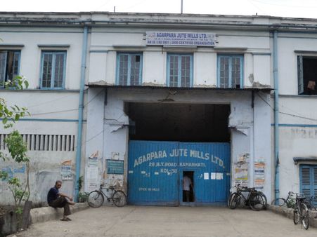 ভোট মিটতেই কামারহাটির প্রবর্তক জুটমিলে ঝুলল তালা, কর্মহীন ২৫০০ শ্রমিক