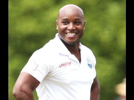 এই ক্রিকেটার যত রান করেছেন, তার চেয়ে বেশি মেয়ের শয্যাসঙ্গী হয়েছেন!