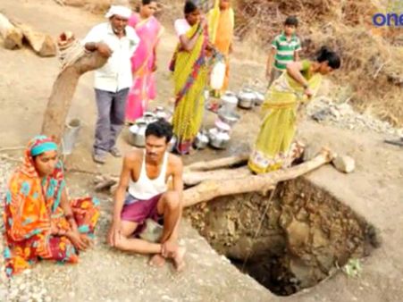 উচ্চবর্ণের লোকেরা স্ত্রীকে জল দেয়নি, স্ত্রীর সম্মানে ৪০ দিনে কুয়ো খুড়লেন দলিত ব্যক্তি