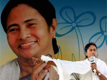 তৃণমূল রবীন্দ্রসঙ্গীত শুনুক বা ভোজপুরী, ভোটের ফল ঘিরে অশান্তির সুরই বাজবে, আশঙ্কায় বাংলা!