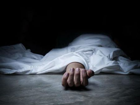 নয়াদিল্লি : মদ্যপ অবস্থায় দেওয়ালে মাথা থেঁতলে স্ত্রীকে খুন করে মৃতদেহর সঙ্গে যৌনমিলন স্বামীর!