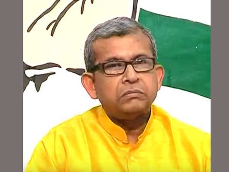 দলের মত না মানায় মানস ভুঁইয়াকে কি সাসপেন্ড করবে কংগ্রেস?