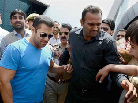 কৃষ্ণসার হরিণ সহ দুটি পশু হত্যা মামলায় বেকসুর খালাস সলমন খান