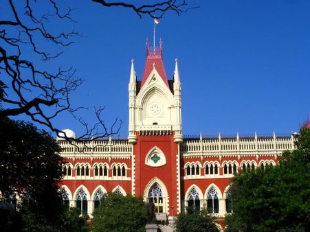 ফের জট প্রাথমিক নিয়োগে, প্রশিক্ষতদের একাংশের মামলা হাইকোর্টে