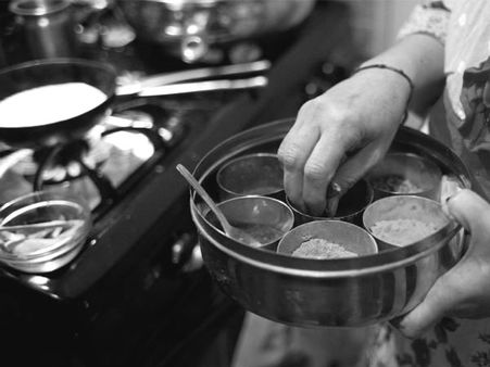 আজ নিজে হাতেই শ্যামা মায়ের ভোগ রাঁধবেন মুখ্যমন্ত্রী মমতা বন্দ্যোপাধ্যায়