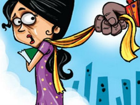 ইভটিজারদের দৌরাত্ম্য মহিষাদলে, ছাত্রীমৃত্যুতেও টনক নড়ল না পুলিশ প্রশাসনের