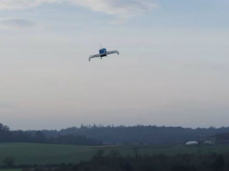 ড্রোন ব্যবহার করে ডেলিভারি শুরু করল এই ই-কমার্স সংস্থা!