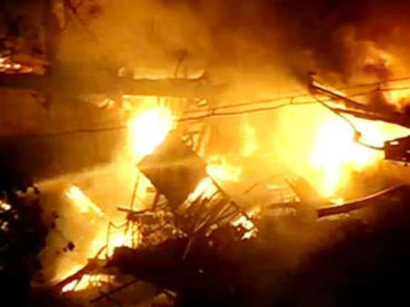 পর পর দুই আগুন হাওড়ায়, একই দিনে জুটমিলের পর বিধ্বংসী আগুন লাগল ফোরশোর রোডের শিল্পকেন্দ্রে