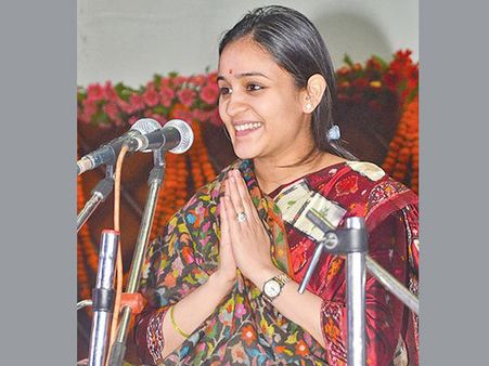 উত্তরপ্রদেশ নির্বাচন: জমজমাট লখনউ ক্যান্টনমেন্টের যুদ্ধে, কতটা প্রাসঙ্গিক যাদব পরিবারের অপর্ণা