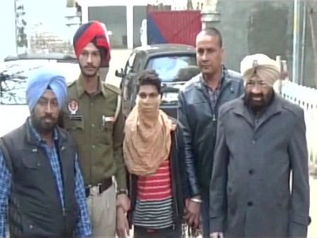 ৯ বছরের ছেলের দেহ ৬ টুকরো করে, রক্ত-মাংস খেল ১৬ বছরের কিশোর!