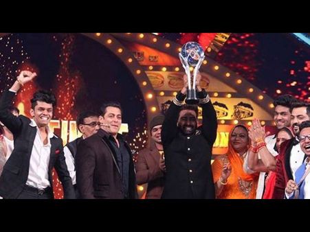 বিগ বস ১০-এর চ্যাম্পিয়ান মনবীর গুর্জর পুরস্কারমূল্য দিয়ে কী করলেন জানেন? শুনলে চমকে যাবেন!