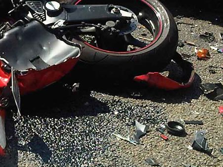 রেলিং-এ ধাক্কা বাইকের, ব্রিজ থেকে নিচে পড়ে মৃত মাধ্যমিক পরীক্ষার্থী-সহ ২