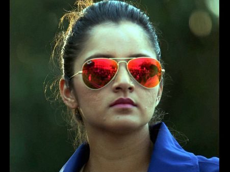 করফাঁকি ইস্যু : সানিয়া মির্জাকে তলব হায়দরাবাদের পরিষেবা কর দফতরের