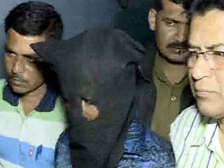 ‘আমার যেন ফাঁসি হয়, আমি আর বাঁচতে চাই না’, কান্নায় ভেঙে পড়ে বলল উদয়ন