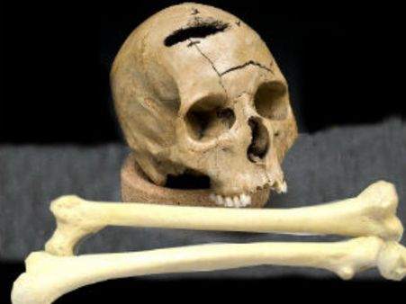 তান্ত্রিকের কথা মেনে আত্মীয়কে সুস্থ করতে 'বলি' ১০ বছরের মেয়ে