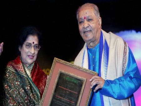 শাস্ত্রীয় সঙ্গীতের খ্যাতনামা শিল্পী কিশোরী আমোনকর প্রয়াত