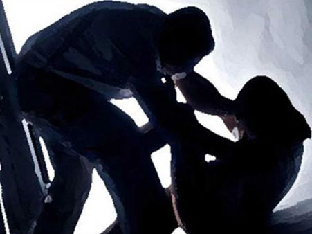 পার্ক সার্কাসে ছাত্রীর শ্লীলতাহানিতে গ্রেফতার নাবালক-সহ ২, কড়েয়ায় আক্রান্ত প্রতিবাদী