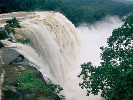 এই জায়গাগুলিতে শ্যুটিং হয়েছে 'বাহুবলীর', বেড়িয়ে আসতে পারেন আপনিও! বিস্তারিত জানুন ফোটোফিচারে