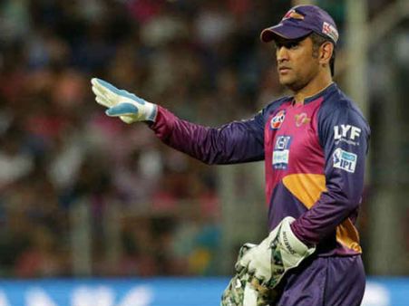 ফাইনালে হেরেও ধোনি মুম্বইয়ের বিরুদ্ধে এই অনন্য রেকর্ড গড়লেন