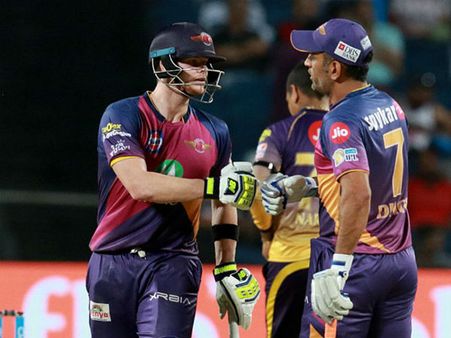 স্টিভ স্মিথ নন, ধোনিই পুনের আসল অধিনায়ক! কেন? জানতে হলে চোখ রাখুন এই প্রতিবেদনে