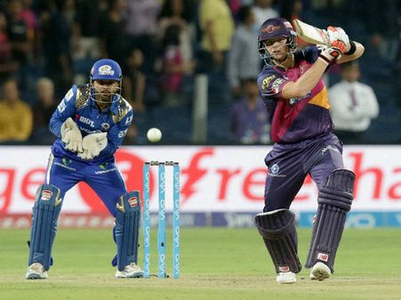 IPL : মুম্বই বনাম পুনে : ব্যাটে-বলে কারা এগিয়ে, প্রধান খেলোয়াড় কারা? দেখুন তুল্যমূল্য বিশ্লেষণ