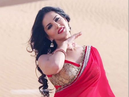 সলমনের কথা বলতে গিয়ে গদগদ হলেন সানি, কী বললেন তিনি