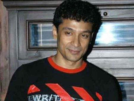 কে ইন্দু সরকার ! টোটা রায়চৌধুরির সঙ্গে তাঁর কী সম্পর্ক!