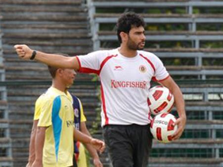'জামিল'দর্শনেই আই লিগকে পাখির চোখ করবে ইস্টবেঙ্গল, বুঝিয়ে দিলেন লালহলুদের নতুন কোচ