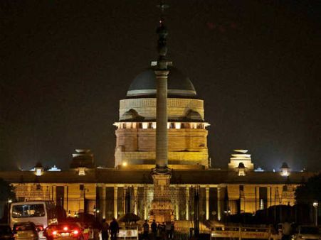 রাষ্ট্রপতি নির্বাচনের জন্য কী কারণে ব্যবহার হচ্ছে বিশেষ ধরনের পেন, জেনে নিন