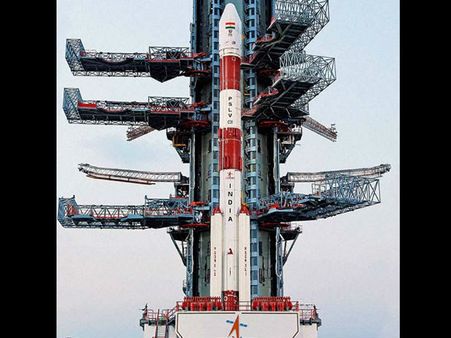 ইসরোর নেভিগেশন স্যাটেলাইট সম্পর্কে জেনে নিন খুঁটিনাটি, ফের তৈরি হতে চলেছে ইতিহাস