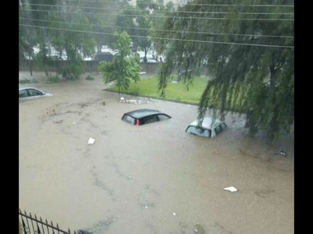 মাত্র ৪ ঘণ্টার বৃষ্টিতেই চণ্ডীগড়ের যা অবস্থা হল, জানলে চমকে উঠবেন