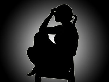 আপনি কি মানসিক অবসাদে ভোগেন, তাহলে করোনা টিকা নেওয়ার আগে সাবধান! জেনে নিন কারণ