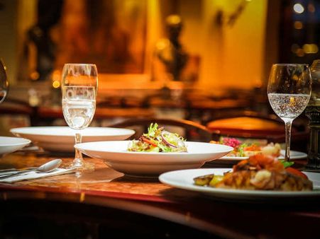 রেস্তোরাঁয় জিএসটি-র বাটপাড়ি থেকে বাঁচবেন কীভাবে, জেনে নিন উপায়