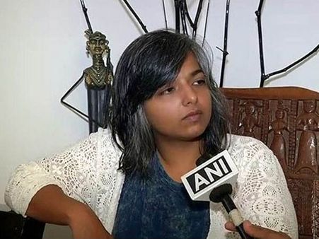 বর্ণিকাকাণ্ডই প্রথম নয়, বারালাদের বিরুদ্ধে এর আগেও রয়েছে এই মহিলাঘটিত মামলাও