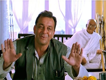 লগে রহো মুন্নাভাই-র ১১ বছর পার; এই সিনেমার এখনও অনেক কিছু আপনি জানেন না