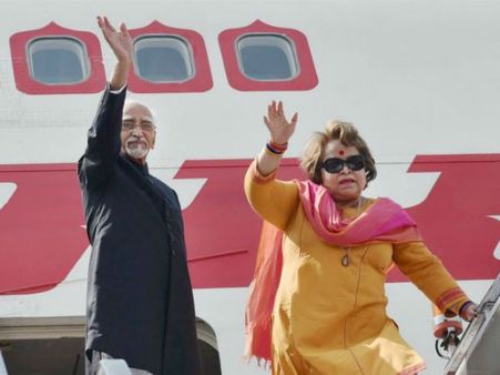 প্রাক্তন উপ-রাষ্ট্রপতির স্ত্রী-র মাদ্রাসায় পানীয় জলে বিষ, দায়ের হল এফআইআর