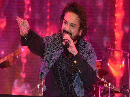 শ্রীনগরে আদনান সামির কনসার্ট, টুইটারে কটাক্ষ প্রাক্তন মুখ্যমন্ত্রীর