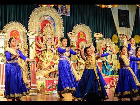গঙ্গা পেরিয়ে কলম্বাসের দেশে পুজো দর্শন, সুরের শহর ন্যাসভিলেও মেতে উঠল বিজয়া দশমীতে 