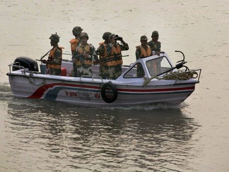মাদক পাচারের নয়া রাস্তা বাতলেছে পাকিস্তান, ভারতে কোন পথে ঢুকছে কোটি কোটি মাদক
