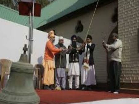 শ্রীনগরের চার্চের অনুষ্ঠান, হাজির একইসঙ্গে চার সম্প্রদায়ের মানুষ