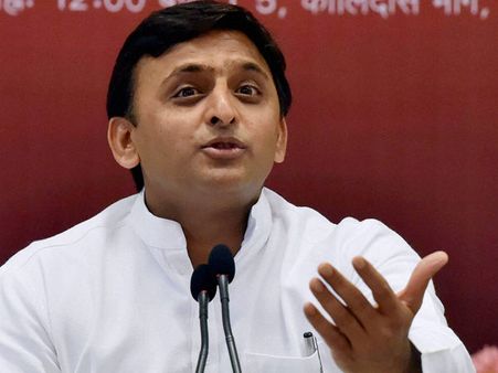 উত্তরপ্রদেশে নগর পঞ্চায়েত ভোটে হার নিয়ে বিজেপি চুপ কেন, প্রশ্ন অখিলেশের