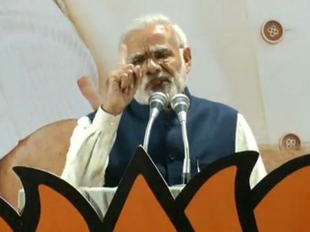 'মিথ্যাচার করে মন পাওয়া যাবে না মানুষের', গড় রক্ষা করে হুঙ্কার মোদীর