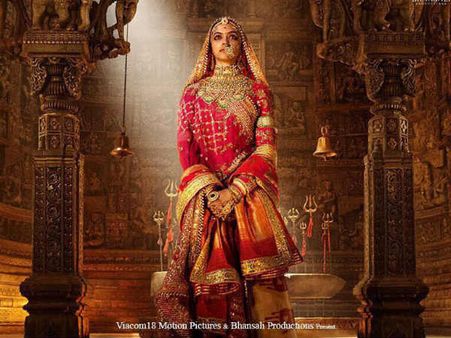 'পদ্মাবতী'-র মুক্তি নিয়ে সিদ্ধান্তের আগে এই পদক্ষেপ সেন্সর বোর্ডের