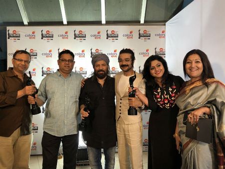 ফিল্মফেয়ার-এর মঞ্চ মাতালেন কোন টলিউড তারকারা! দেখুন বিশেষ মুহুর্তের কিছু ছবি